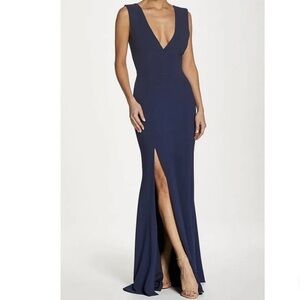 NWT Dress The Population Sandra v-neck navy dress